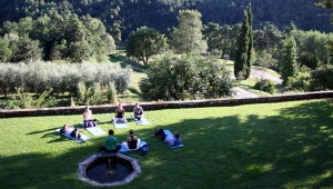 Villa Benvenuti Lucca Retreat Restorative Yoga on Terrace