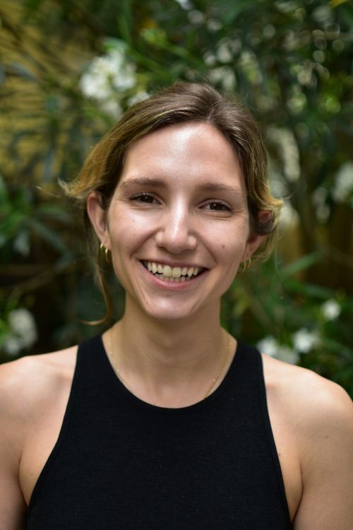 Victoria Mcintyre, yoga teacher